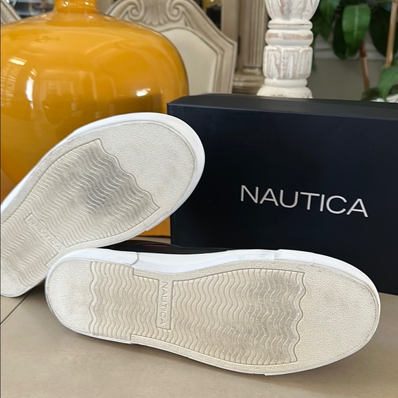 Nautica Men's Navy Sneakers - Picture 4 of 7